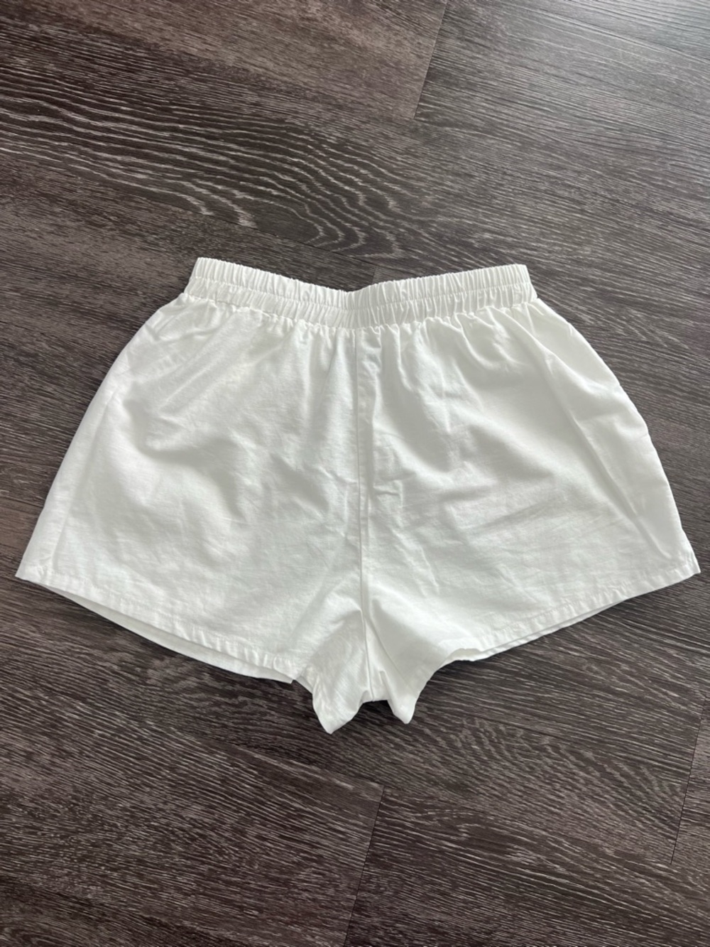 MABLE Linen-Rayon Embroidered Shorts - Picture 6 of 7